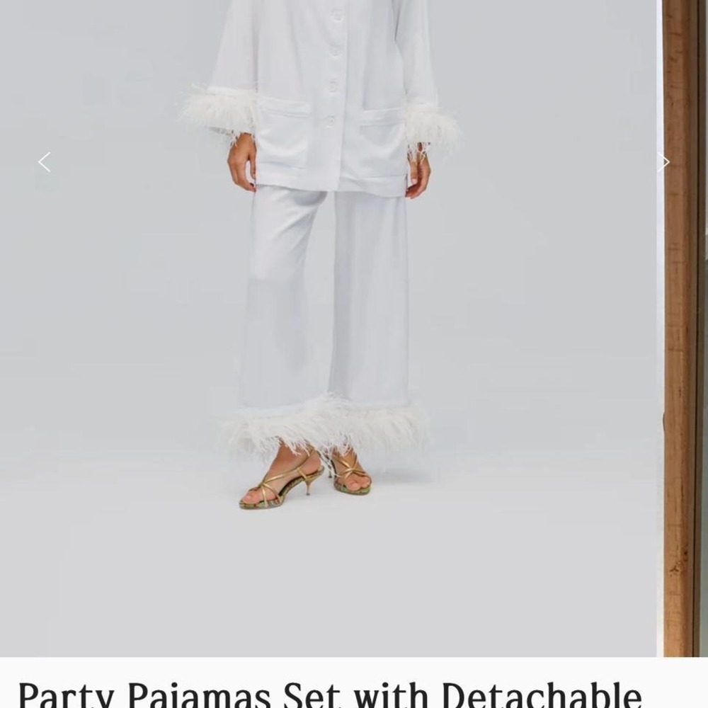 SLEEPR PIJAMAS - Picture 2 of 4